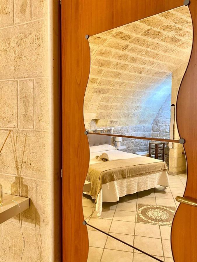 Suite Arco 166 Stanza Privata Trani Exterior foto