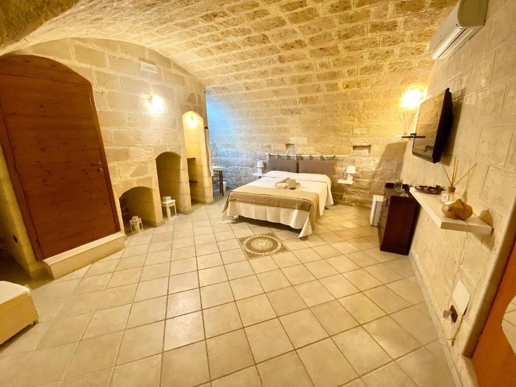 Suite Arco 166 Stanza Privata Trani Exterior foto